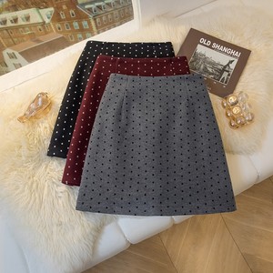 
All-match polka dot wool skirt for women in autumn and winter anti-exposure high waist A-line hip skirt to make them look slim and short skirt