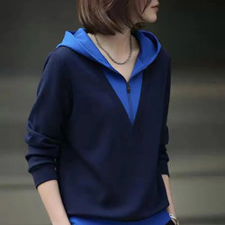 2026 New Spring Fashion High-End Color-Blocking Hooded Sweatshirt for Women, Slimming, Versatile, Stylish, and Casual Top