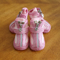 Jiameile New Spring and Summer Pet Shoes, Colorful Breathable Mesh Shoes for Dogs, Non-Slip and Wear-Resistant Shoes, New in 2024