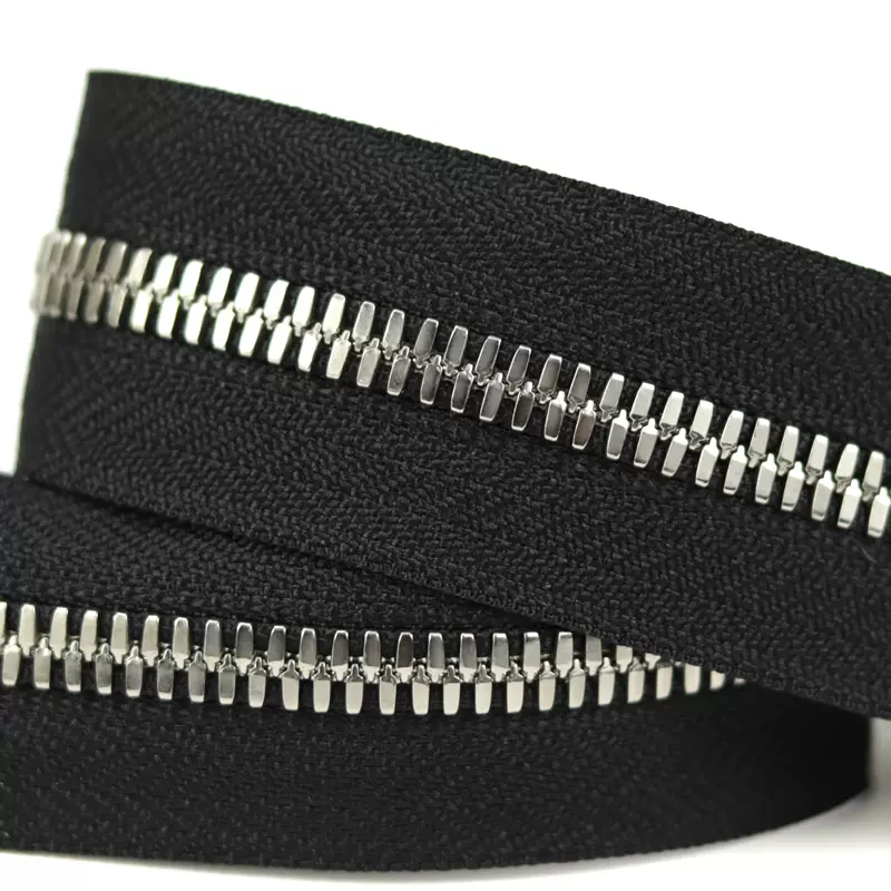 ＊RiRi＊商品 瑞士riri M6 号玉米牙金属拉链SIMM. 2626 镍色齿深蓝色软布