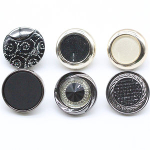 
High-end coat buttons, versatile suit buttons, round small fragrant style suit buttons, men's and women's woolen tops, wind sleeves