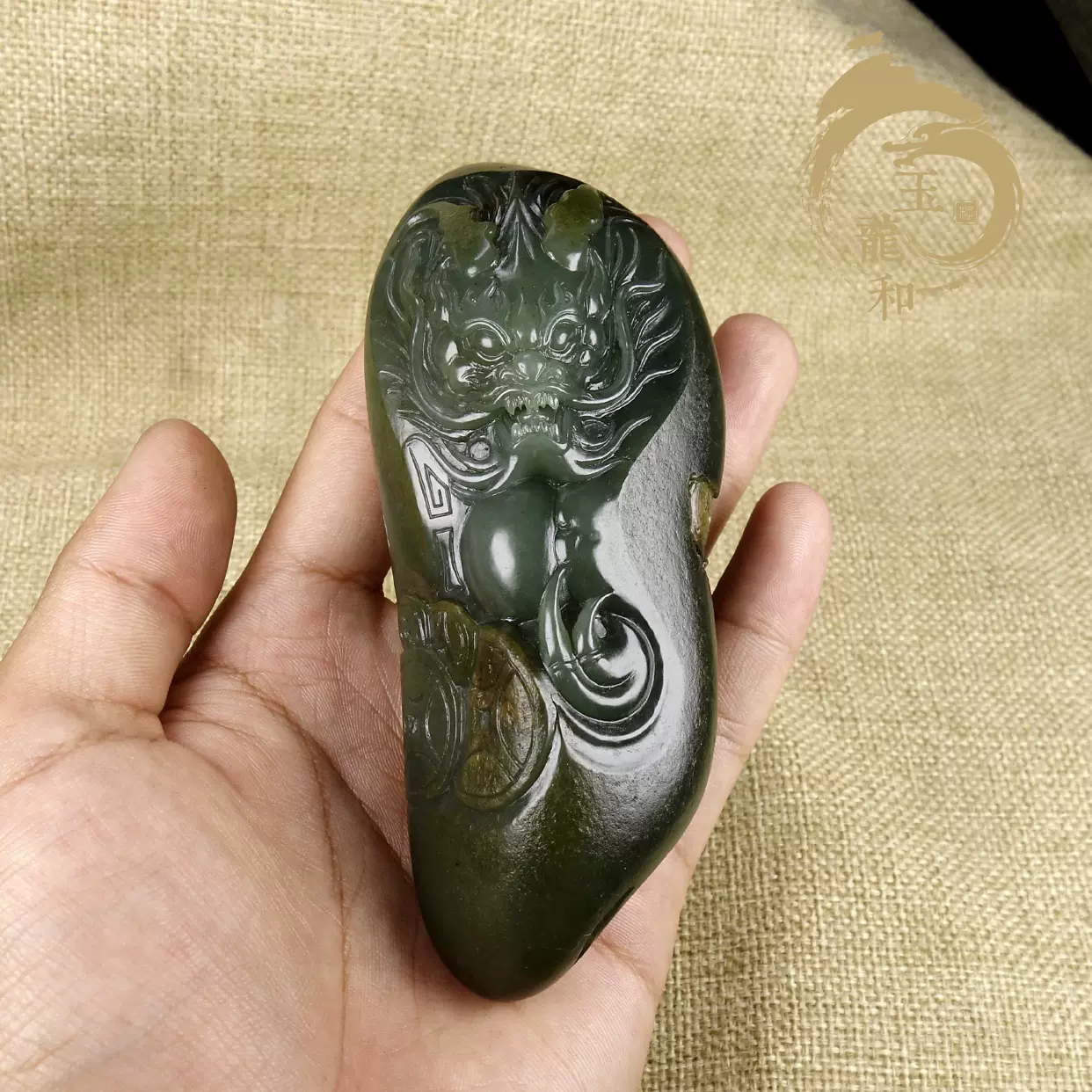 新疆和田玉籽料沙棗青籽玉獨籽原石玩料原料手把件蘇工龍頭把玩-Taobao 