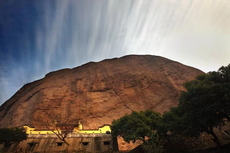 汤江岩风景区图片