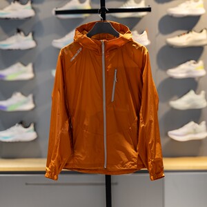 
Li Ning Men's and Women's Sports Windbreaker 2026 Summer Thin Water-Repellent Cool Jacket Sun Protection Top AFDWA23