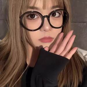 
Internet celebrity retro large round frame glasses for women with myopia, can be matched with prescription, plain makeup artifact, high-end black frame eyeglasses frame for men