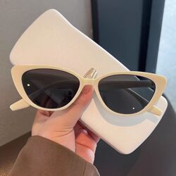 White Cat-Eye Sunglasses for Women with Small Faces, 2025 New Trendy Sun Protection High-End Sunglasses for Women, Uv Protection, Korean Style