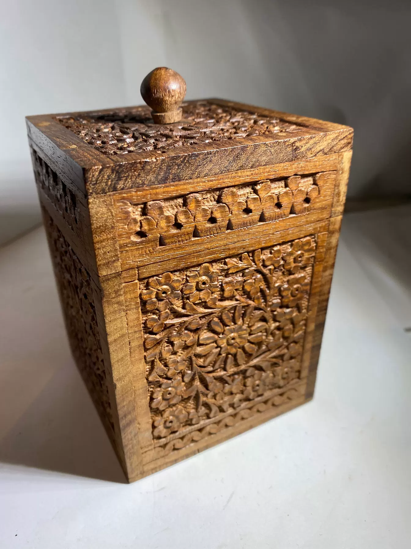 稀少中国特大天然翡翠香炉 和田玉 ？翡翠 ？年代品 重1.2kg美品 日本回流天然石翡翠玉石岫玉和田玉香炉11*12.5cm重457克AF608