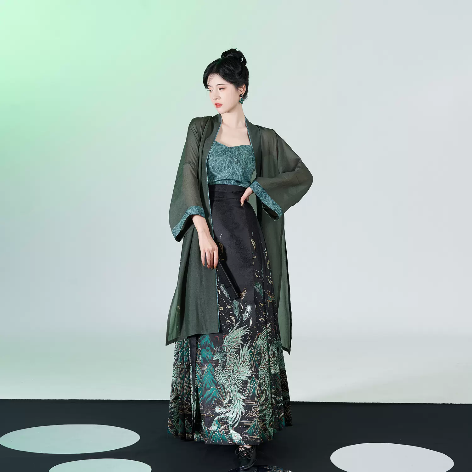 四海升平 緑橘色漢服四点セット　方領祆馬面裙 明製漢服　中国伝統衣装　着物和服 四海升平 緑橘色漢服四点セット 四海升平 緑橘色漢服四点セット