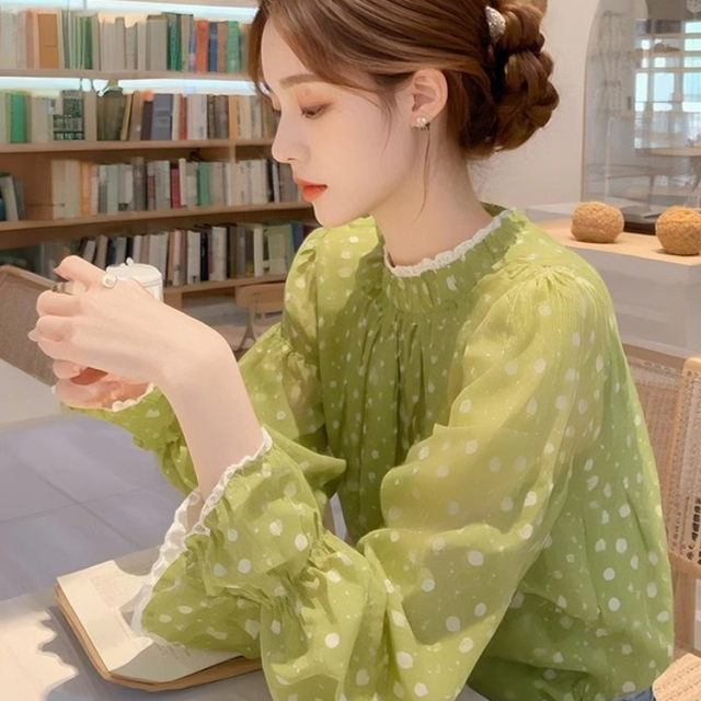 Floral polka dot shirt for women with high-end light luxury fashionable and beautiful shirt 2025 spring new French lace top
