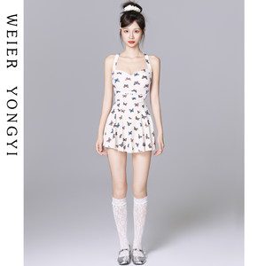 Women's high-end butterfly printed dress style waist-covering and feminine-covering woman's sexy backless breasts gather together with hot spring