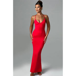 
European, American and Australian ins hot girl holiday goddess dress v-neck suspender high waist cross backless pleated buttocks dress red