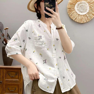 Summer double -layer cotton gauze floral shirt age -reducing large -size middle sleeve shirt fashion age reduction casual shirt women's clothing 6541

