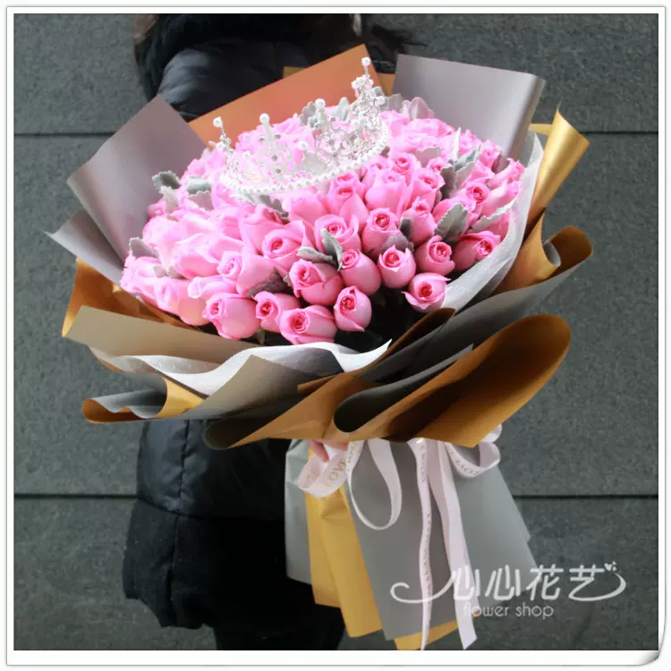 99朵苏醒玫瑰女王皇冠花束重庆花店送花同城鲜花快递情人
