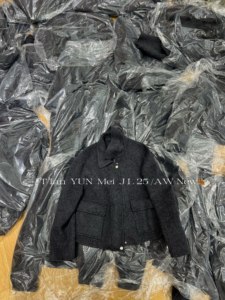 
European Station 2025 Autumn New Stand Collar Big Pocket Minimalist Lazy Style Double-sided Cashmere Wool Short Jacket for Women