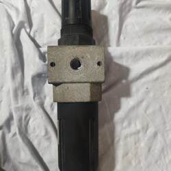 Negotiable Price for Taiwan's Xingong Shako Pressure Regulating Filter Ufr-02, No Packaging, but in Good Condition