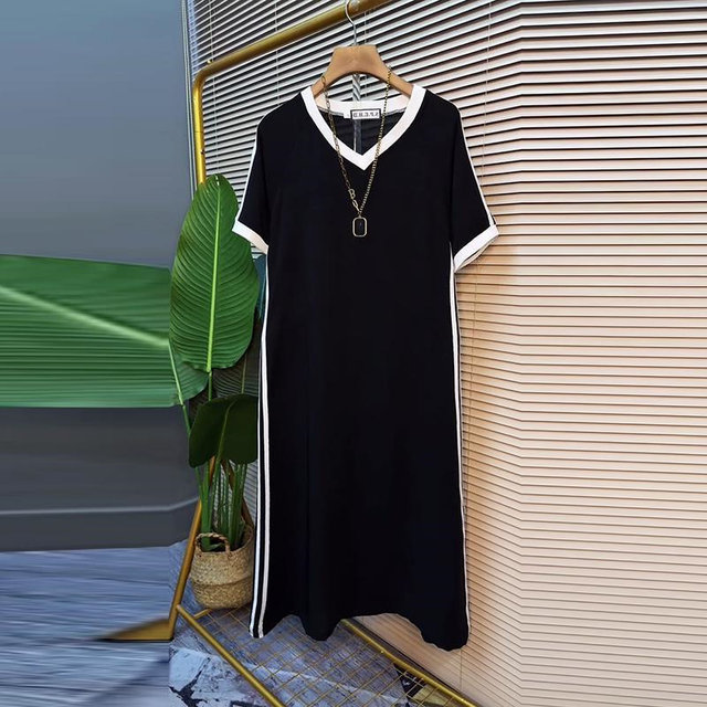 Fat sister 2-300Jin [Jin equals 0.5 kg] Extra large size loose belly slim and casual style summer short-sleeved V-neck long dress for women