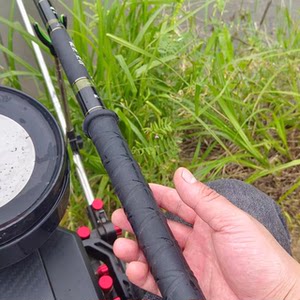 Fish rod entangle handlebar handlebar anti -slip anti -slip waterproof protective sleeve silicone keel hand black hand handle
