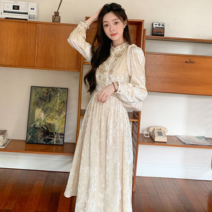 
2025 Autumn New Women's New Chinese Style Age-Reducing Beige Long-Sleeved Dress Waist Slimming Long Skirt D0079