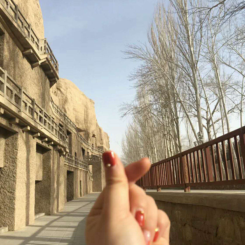 甘肃敦煌旅游5天4晚 莫高窟张掖七彩丹霞平山湖6人纯玩团高档酒店