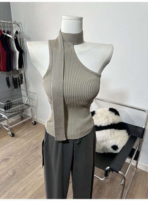 French style drifting shoulder sleeveless sweater vest, slim top, autumn new style
