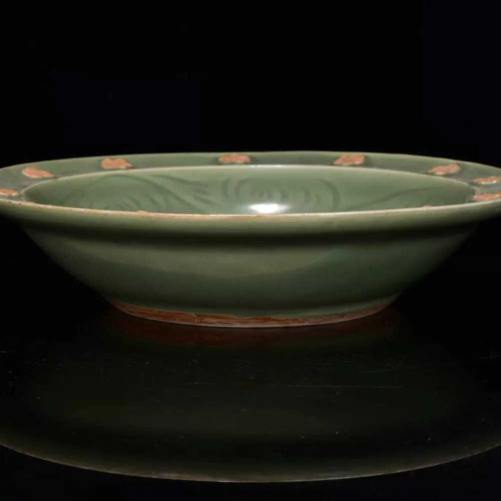 宋代 古磁器 旧藏 定窯甘白釉包口鶴紋葵口