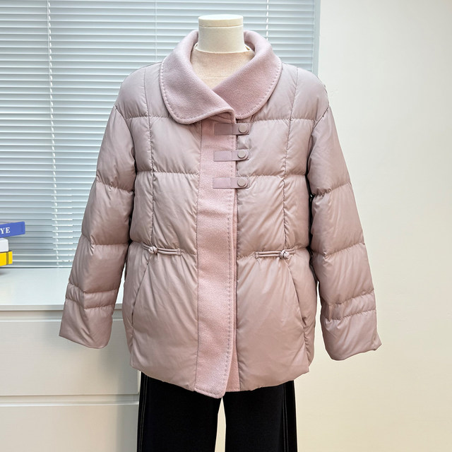 
Western-style mom wear winter down jacket middle-aged and elderly fashionable women's outer wear warm top mother-in-law white duck down jacket