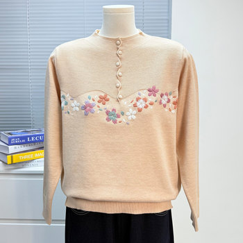 
Mom's Autumn Embroidered Sweater Women's 2025 New Middle-aged and Elderly Fashion Women's Loose Tops Autumn and Winter Bottoming Shirts