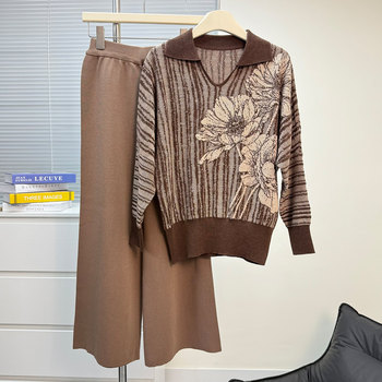 
Mom's autumn suit two-piece set middle-aged and elderly women's clothing 2025 new loose tops and pants mother-in-law sweater