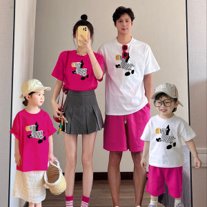 
2026 New Year of the Horse parent-child clothing short-sleeved children's clothing T-shirts for a family of three small month old baby mother and daughter family clothing