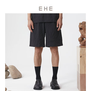 EHE men's fashion high-end personality light and versatile crumpled casual elastic waist shorts men's spring new style