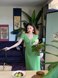 
Homemade [winding window screen] French V-neck puff short-sleeved thin hollow mid-length high-waist dress summer