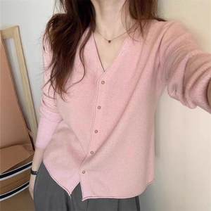 包芯纱V领针织开衫温柔粉色减龄薄款毛衣外套长袖上衣女春秋新款