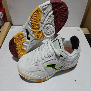 Bad -defective corner hook brand professional indoor five -made football shoes leather popcorn, non -slip, abrasion resistance and lightweight lightweight
