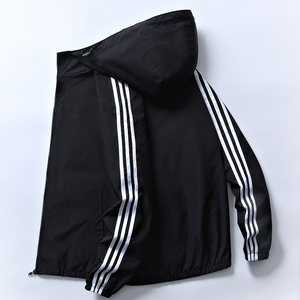 
Spring and Autumn Men's Jackets Sports Casual Versatile Hooded Jackets Tops Thin Loose Men's Clothes Gowns
