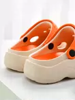Giày Croc nữ Áo khoác ngoài mùa hè Đế dày thời trang Bao Đầu Phòng mổ Giày y tá chống trượt Dép đi biển đi biển Dép đôi 
