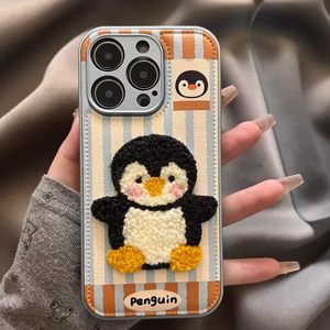 
Skin-feel air cushion striped penguin suitable for Apple 17promax mobile phone case iphone16 Huawei mate70 autumn and winter new glory 400 cute opporeno14 female vivos30 Xiaomi 15