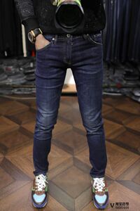 Milan Station Autumn and Winter European Version Simple Version Washed High -quality High -Bombing Fabric Slim Slimpole Lean -leg Jeans Male
