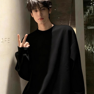 
American heavy black 2026 spring and autumn sweatshirt for men, thickened hoodless long-sleeved T-shirt, youth inner layering shirt