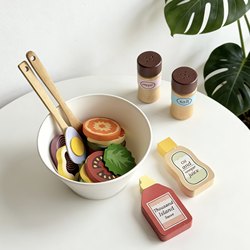 Baby Pretend Play Salad Wooden Simulation Vegetables Food Cutting Fun Children's Cooking Toys for Boys and Girls Kitchen