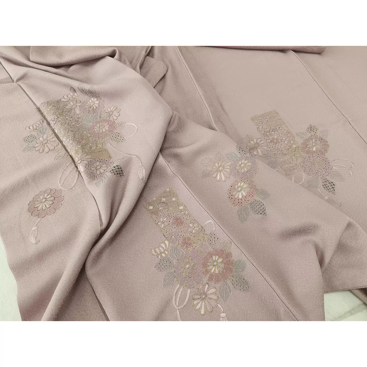 帛紗 手縫 朱８号 2枚 4890＋4890 −200 ＝9580 一技Vol.8丨缝纫：缝个包包去踏春-中国丝绸博物馆