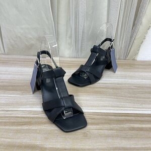 
Lady Shoes foreign trade original women's shoes genuine leather new fashion square toe solid color thick heel one-word buckle fashion sandals