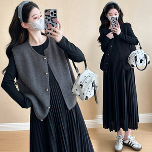 
Maternity wear spring and autumn suit fashionable spring black dress knitted pleated skirt slimming fashionable skirt