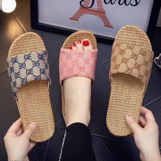 
Spring and Autumn Home Couple Slippers EVA Soft Sole Summer Sandals Silent Simple Men's and Women's Leisure Indoor Baotou New Product