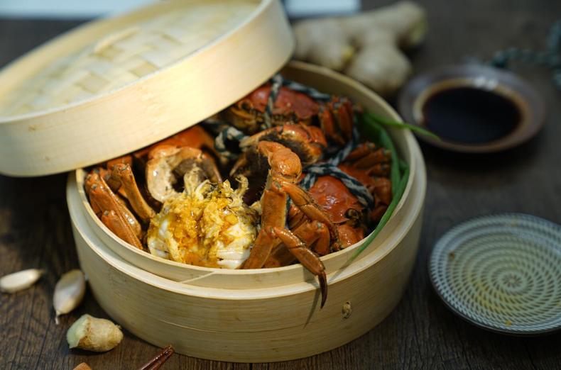 畅吃凉秋一季,来自阳澄湖的大闸蟹(图1) 畅吃凉秋一季,来自阳澄湖的大闸蟹(图1)