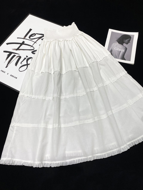 CCA homemade French retro pleated mesh lace spliced ​​waist skirt white vacation style long skirt