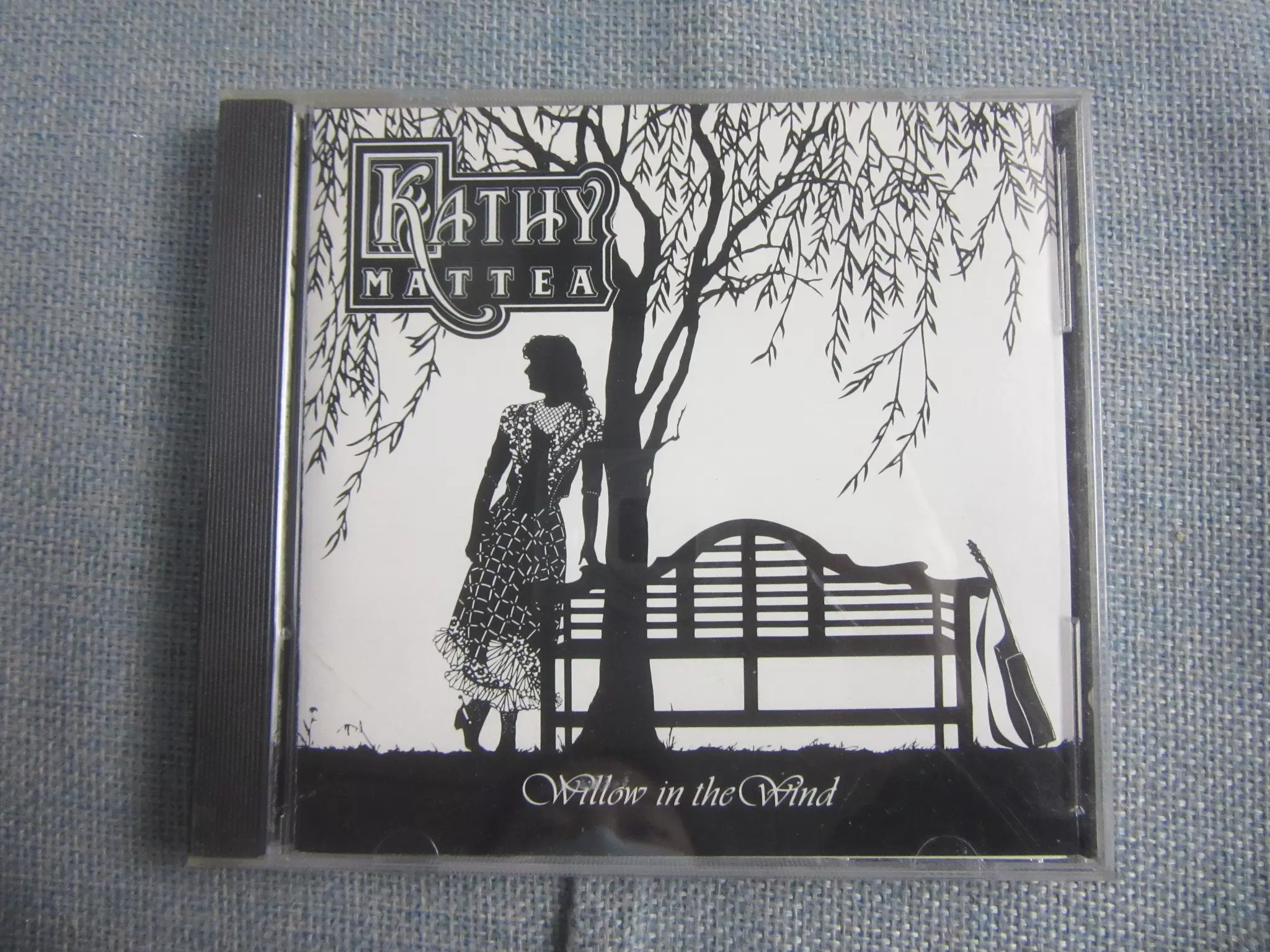 M版Kathy Mattea Willow In The Wind 瑕疵-Taobao