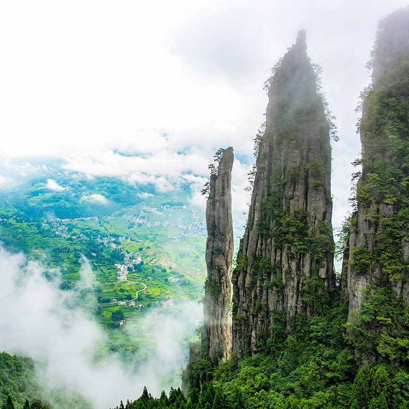 2-16-30人湖北恩施2天1晚纯玩跟团旅游大峡谷一炷香屏山峡谷
