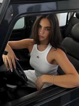 
AL's same style as women's sports and casual suspender vest without chest pads without seeing clearly before taking pictures