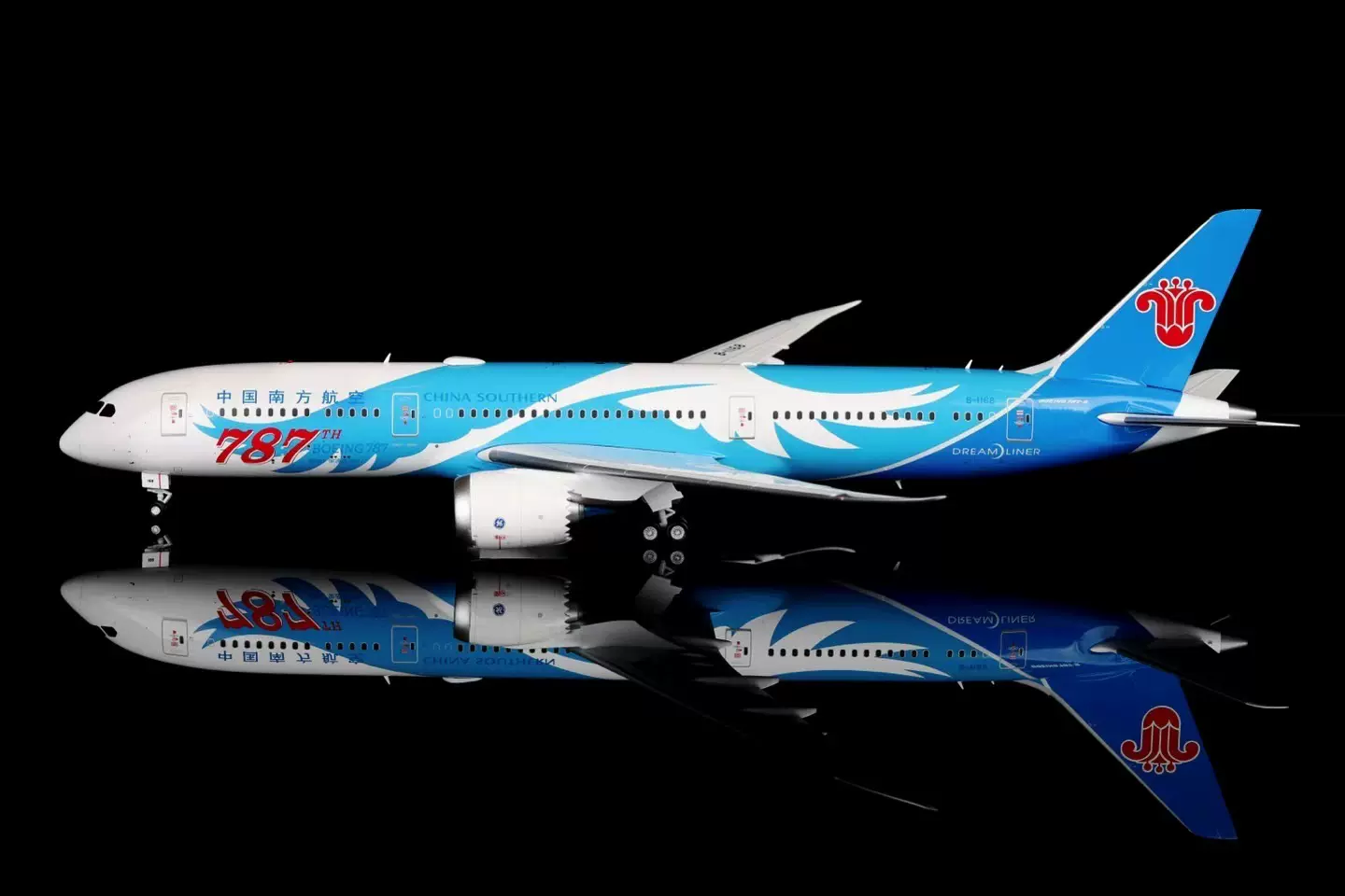 China Southern Boeing 787-9 B-1168 