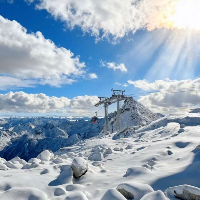 2-8人保姆车小团毕棚沟 四姑娘山 达古冰川纯玩二日游2天1晚跟团